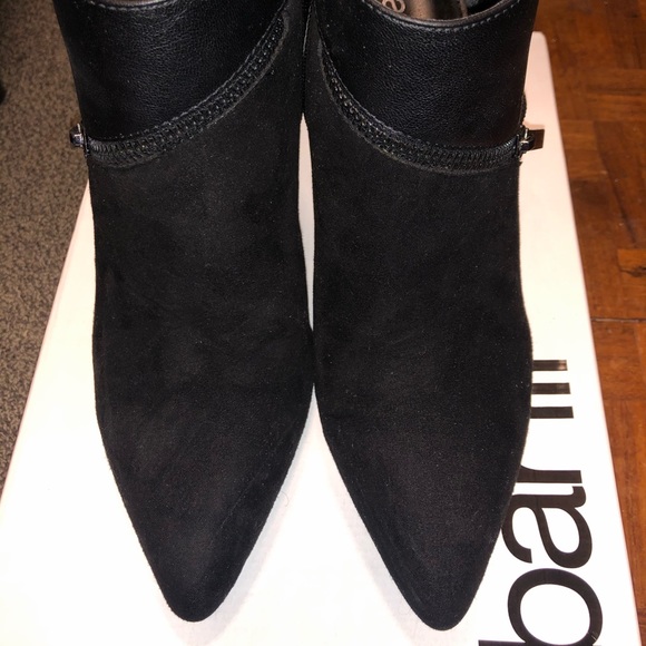 Bar lll Size 8 Black/Suede Booties - Picture 6 of 8